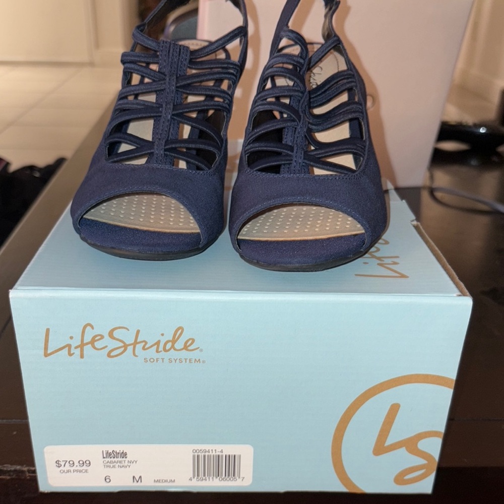 Life Stride Blue Heels Strappy Design